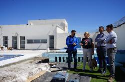 Concejal y técnicos en una visita a Montes Hoyo